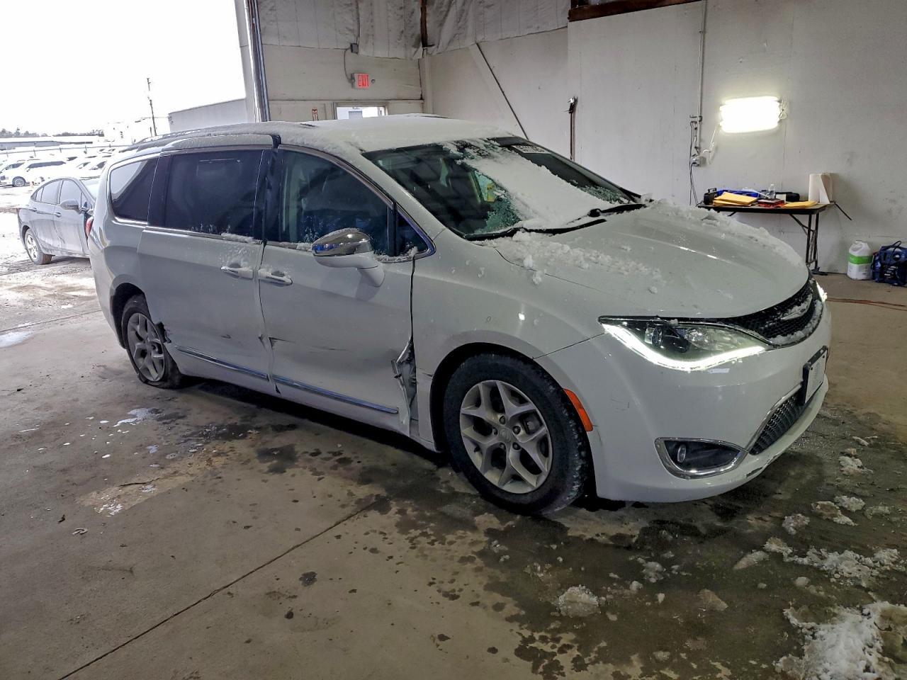 2020 CHRYSLER Pacifica