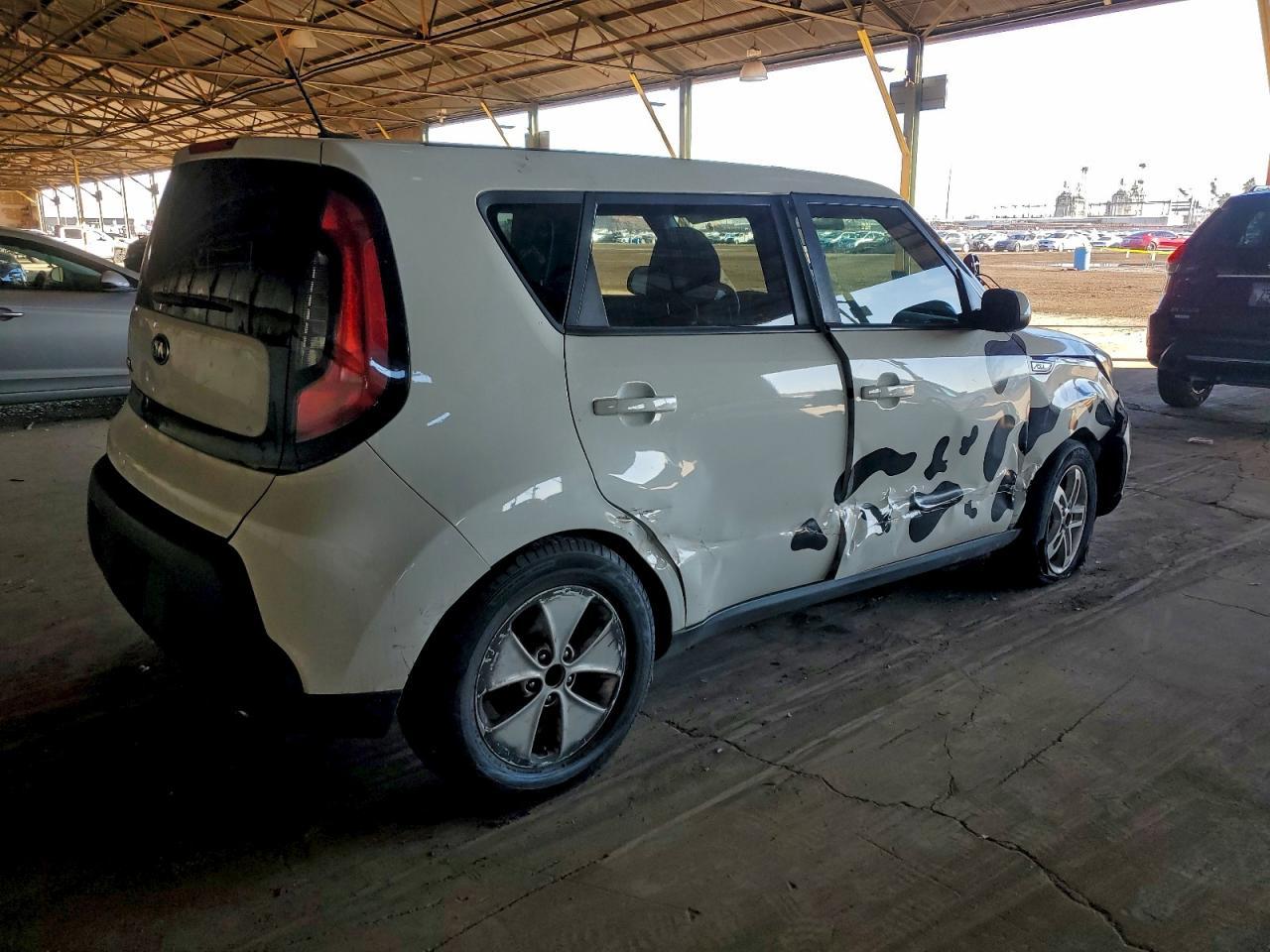 2016 KIA SOUL