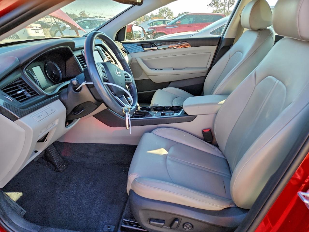 2019 HYUNDAI SONATA