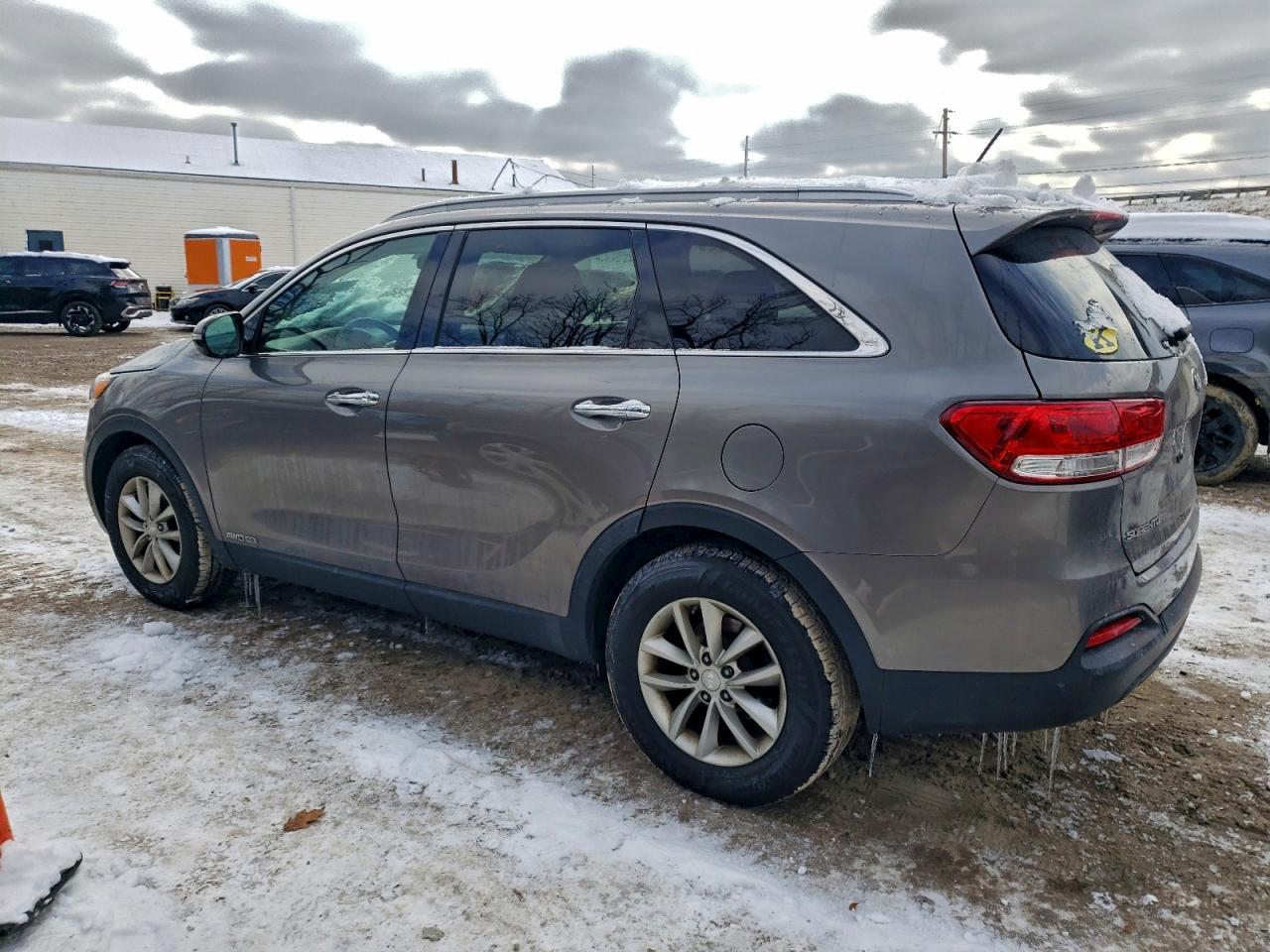 2016 KIA SORENTO
