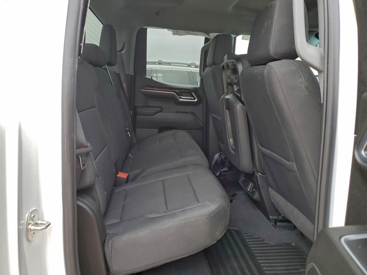 2024 GMC Sierra