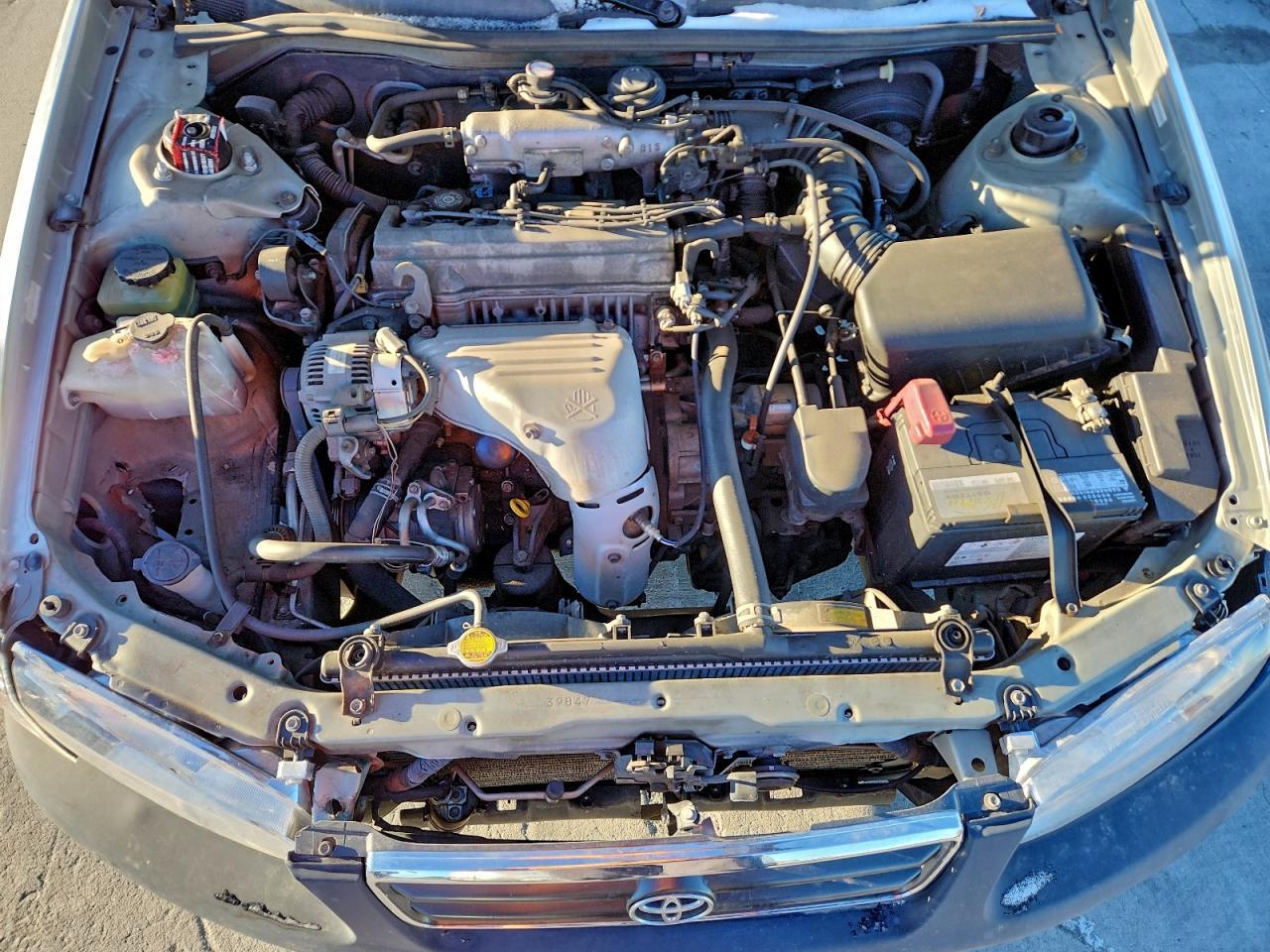 2001 TOYOTA CAMRY