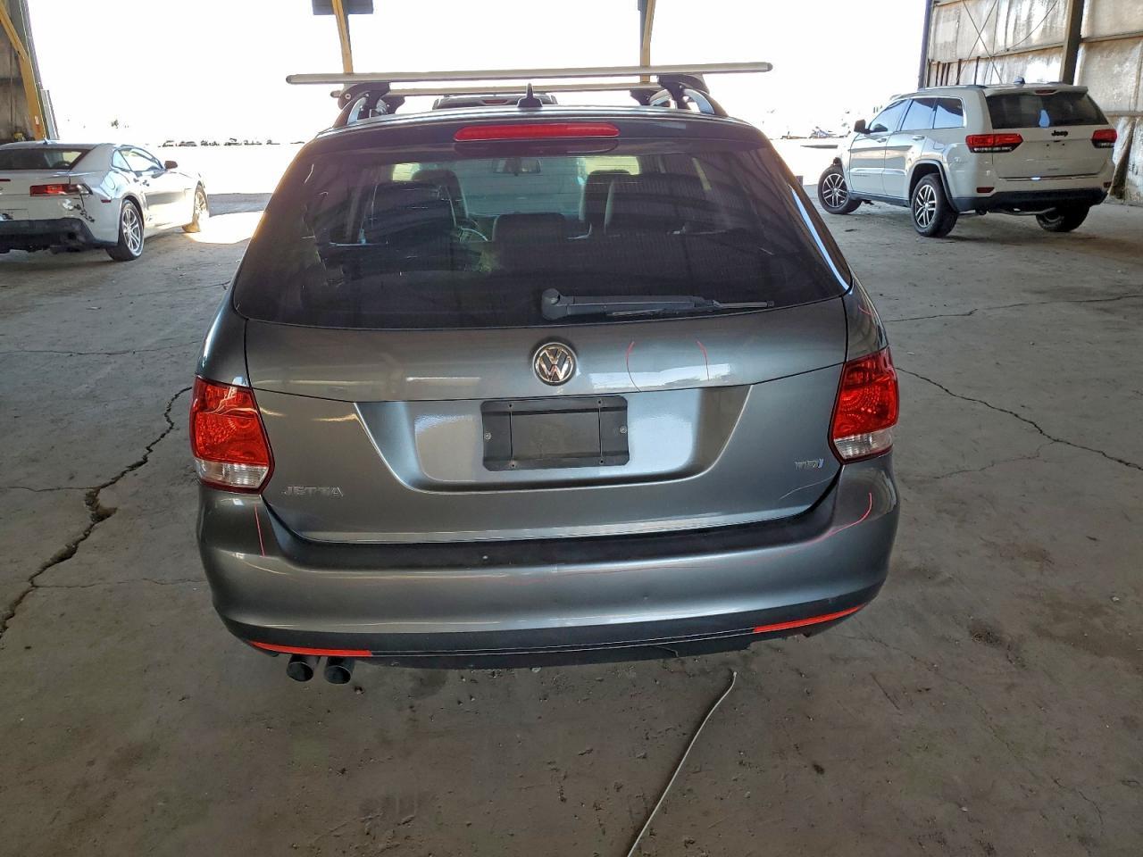 2012 VOLKSWAGEN JETTA