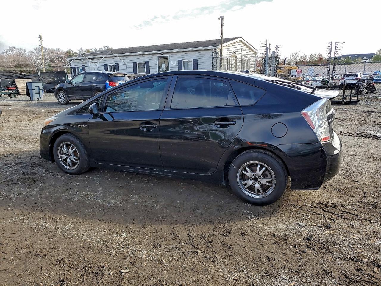 2010 TOYOTA PRIUS