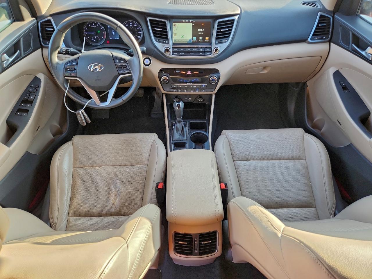 2017 HYUNDAI TUCSON