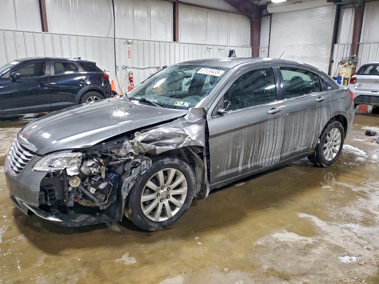 2012 CHRYSLER 200