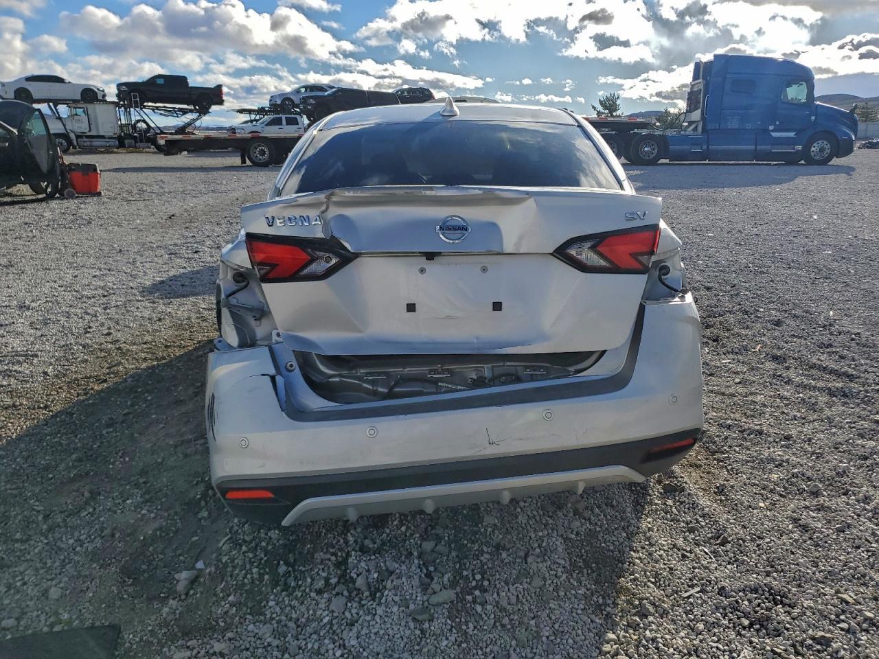 2020 NISSAN VERSA
