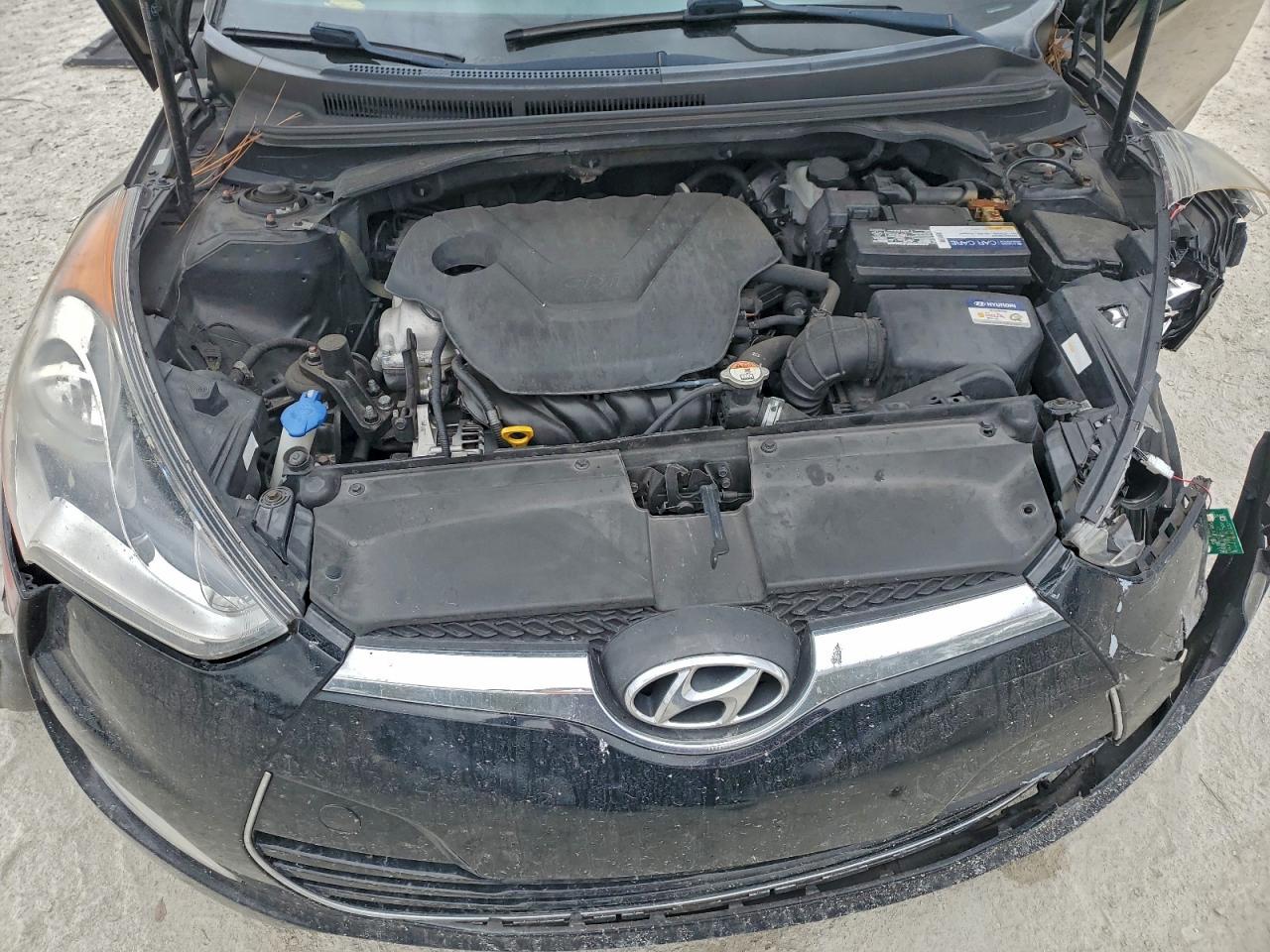 2017 HYUNDAI VELOSTER