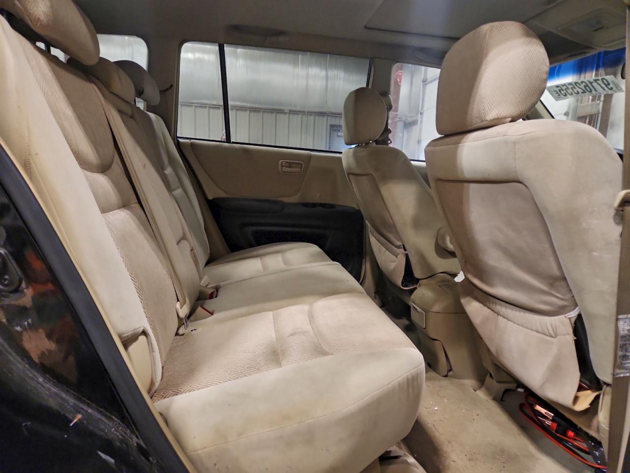 2003 TOYOTA HIGHLANDER