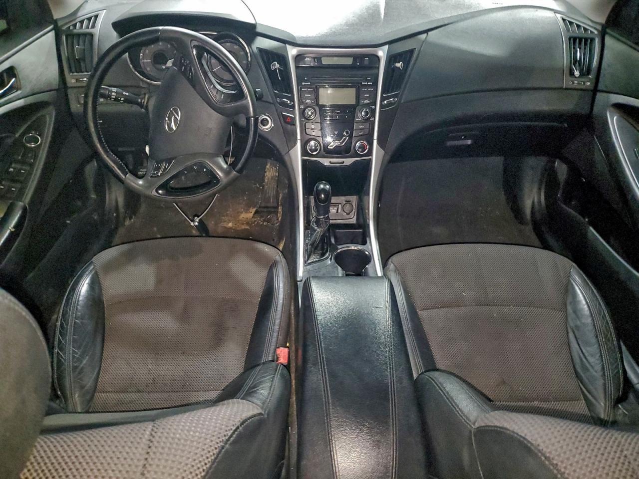 2012 HYUNDAI SONATA