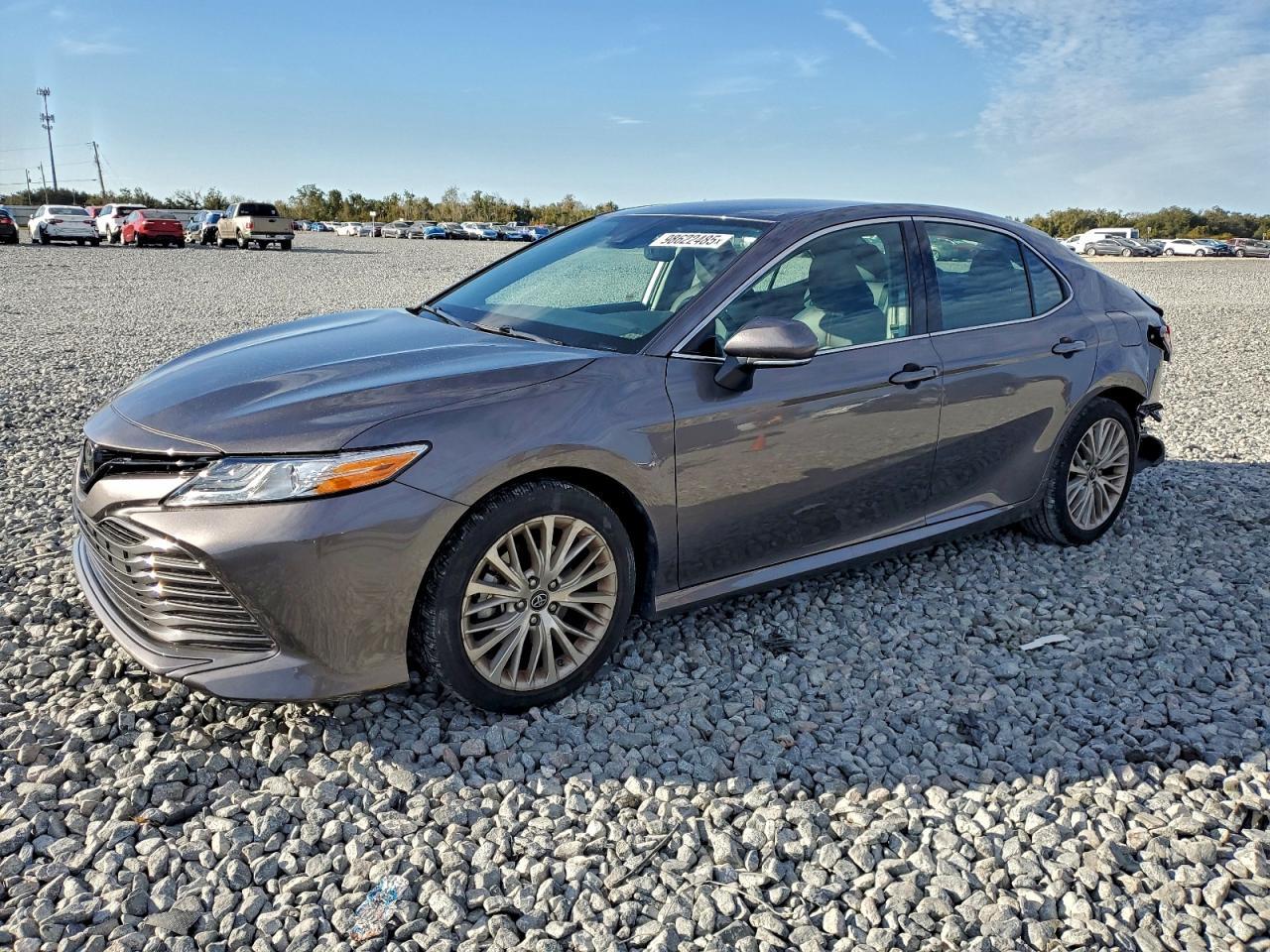 2019 TOYOTA CAMRY
