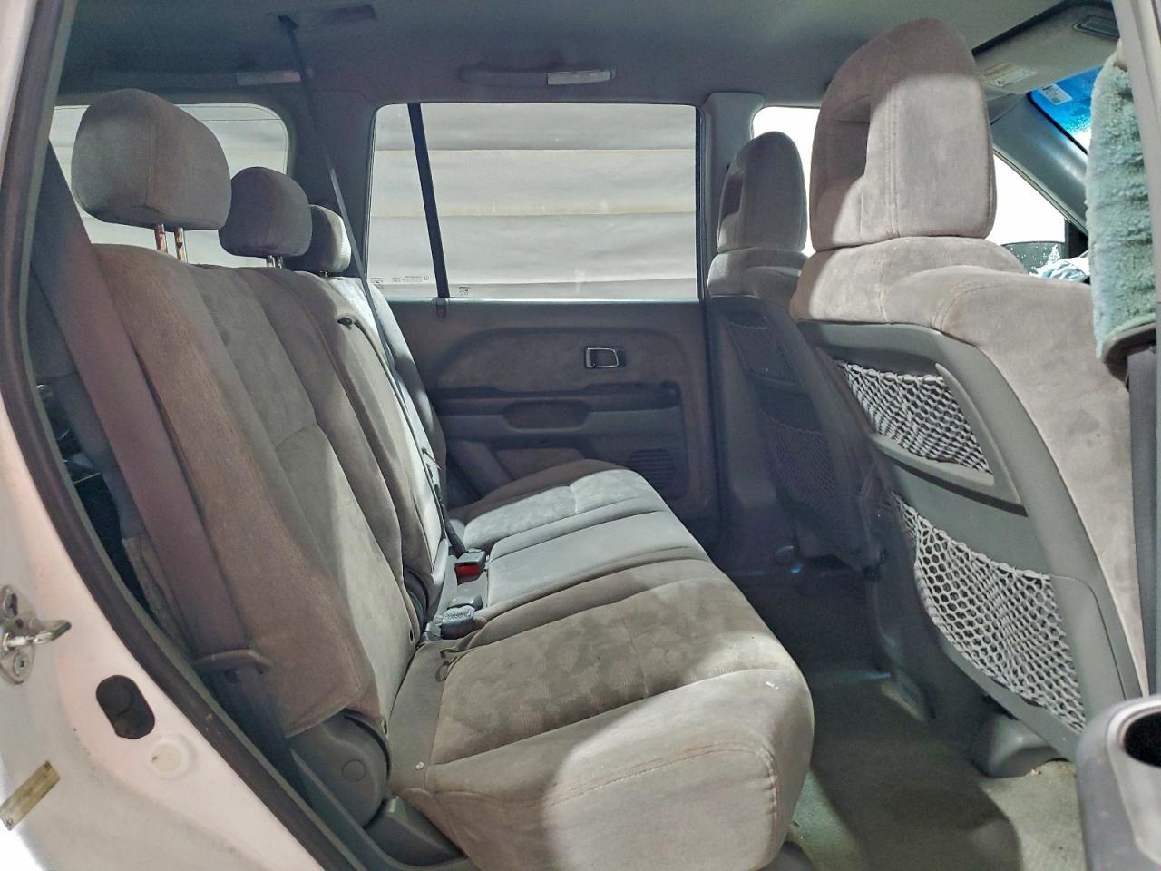 2004 HONDA PILOT