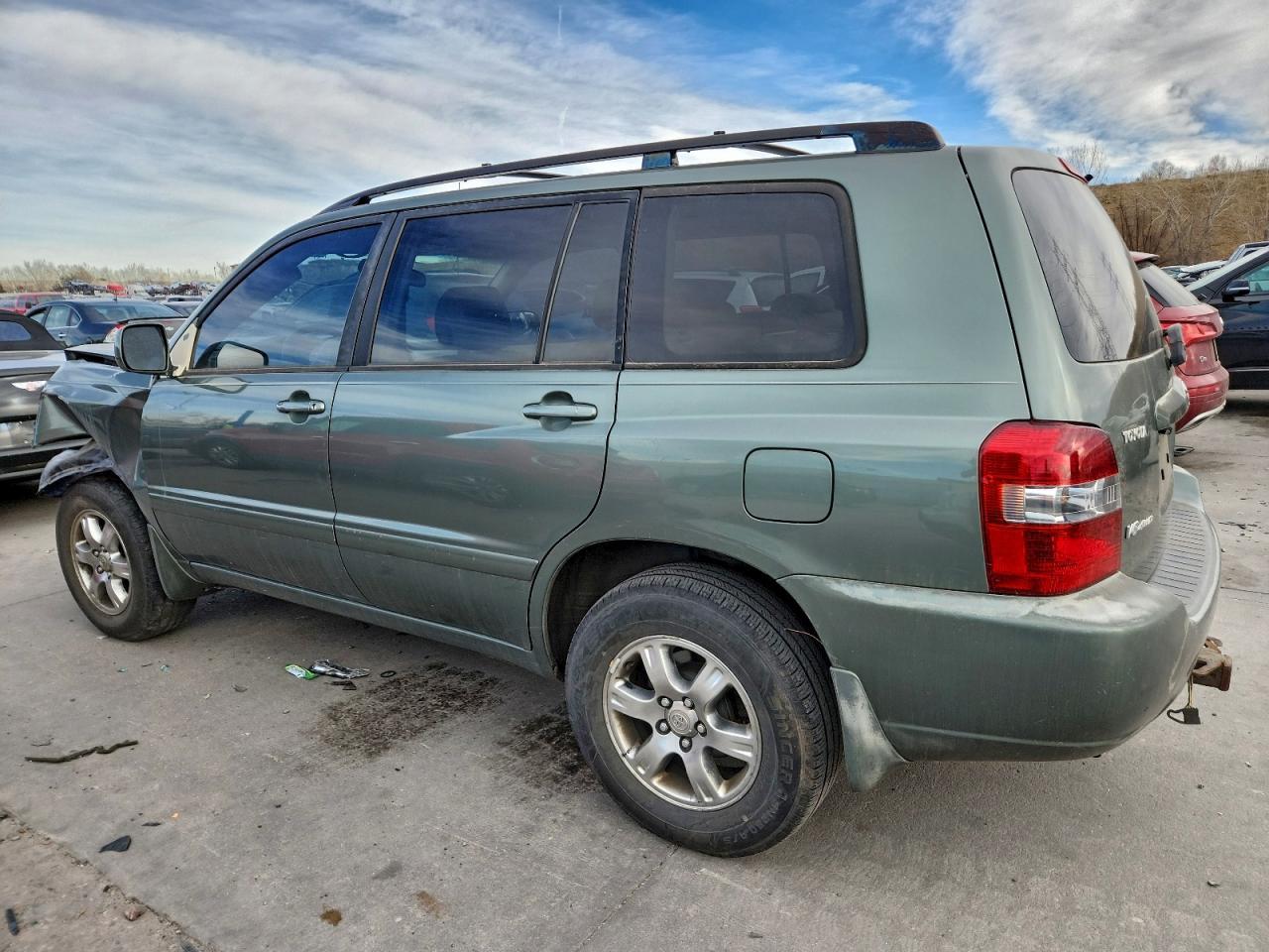 2005 TOYOTA HIGHLANDER