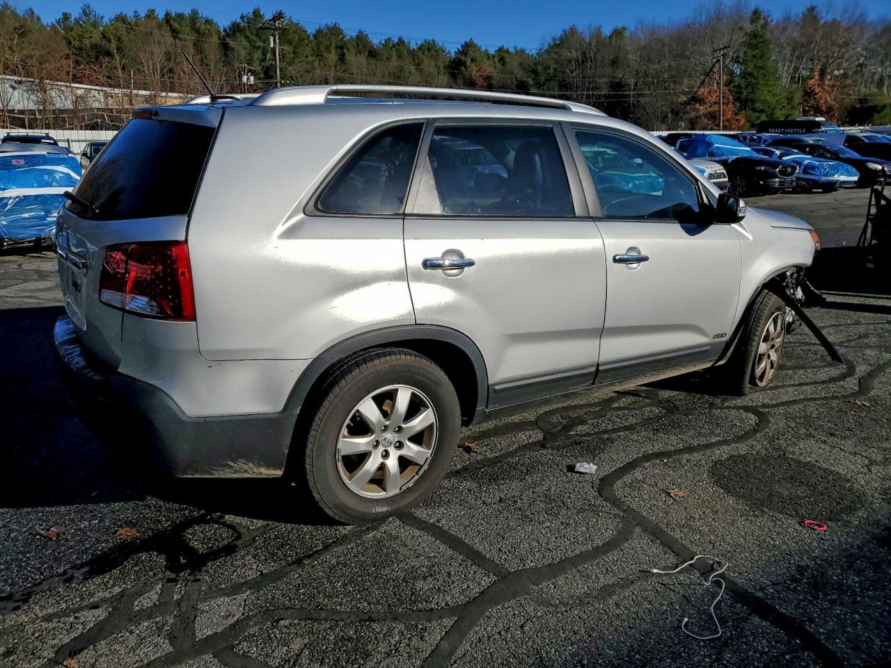 2013 KIA SORENTO