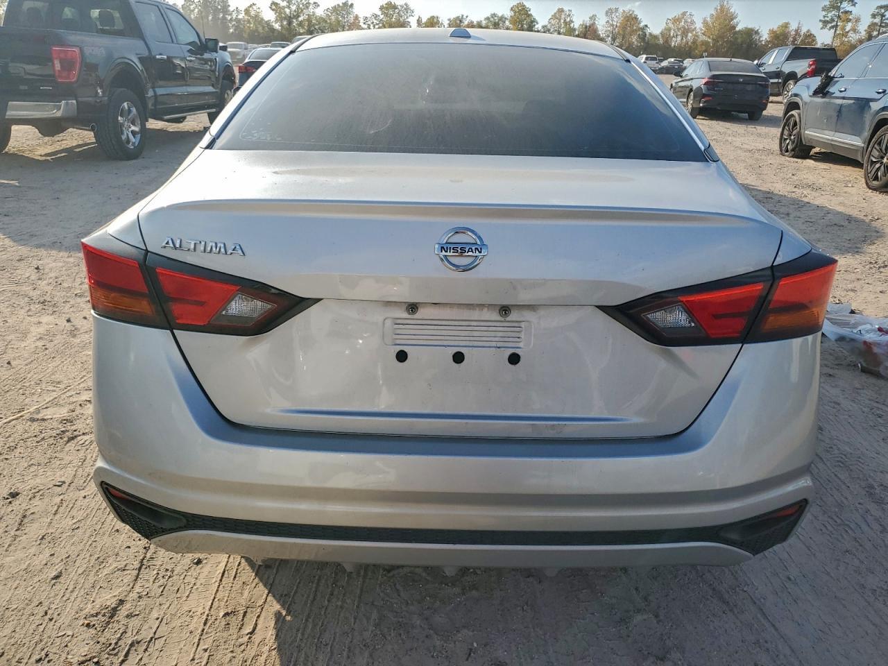2019 NISSAN ALTIMA