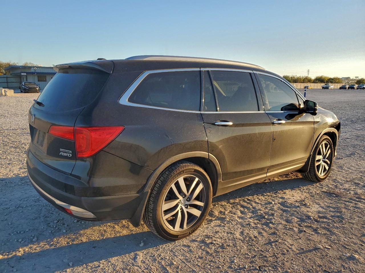 2017 HONDA PILOT
