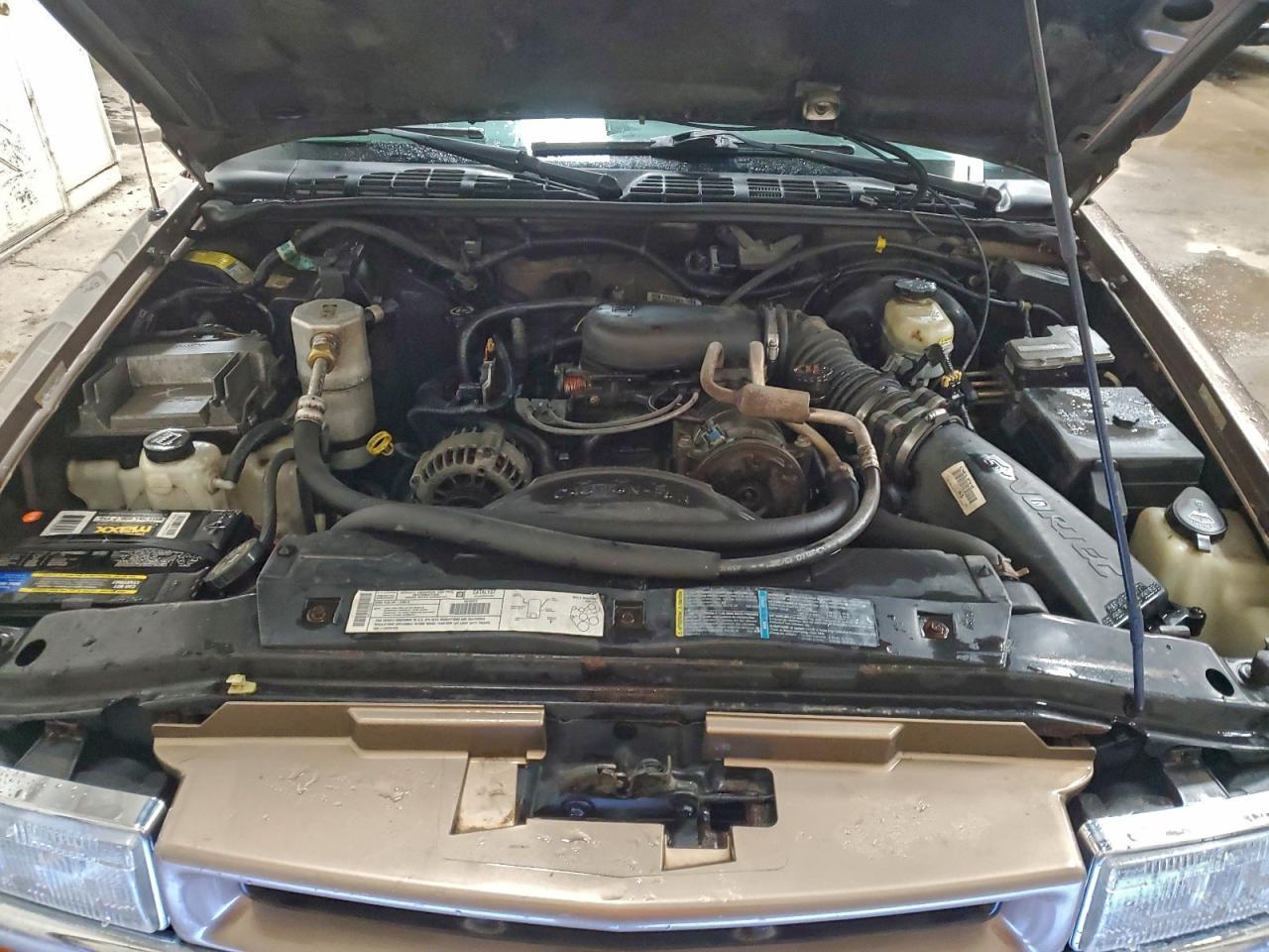 2002 CHEVROLET BLAZER