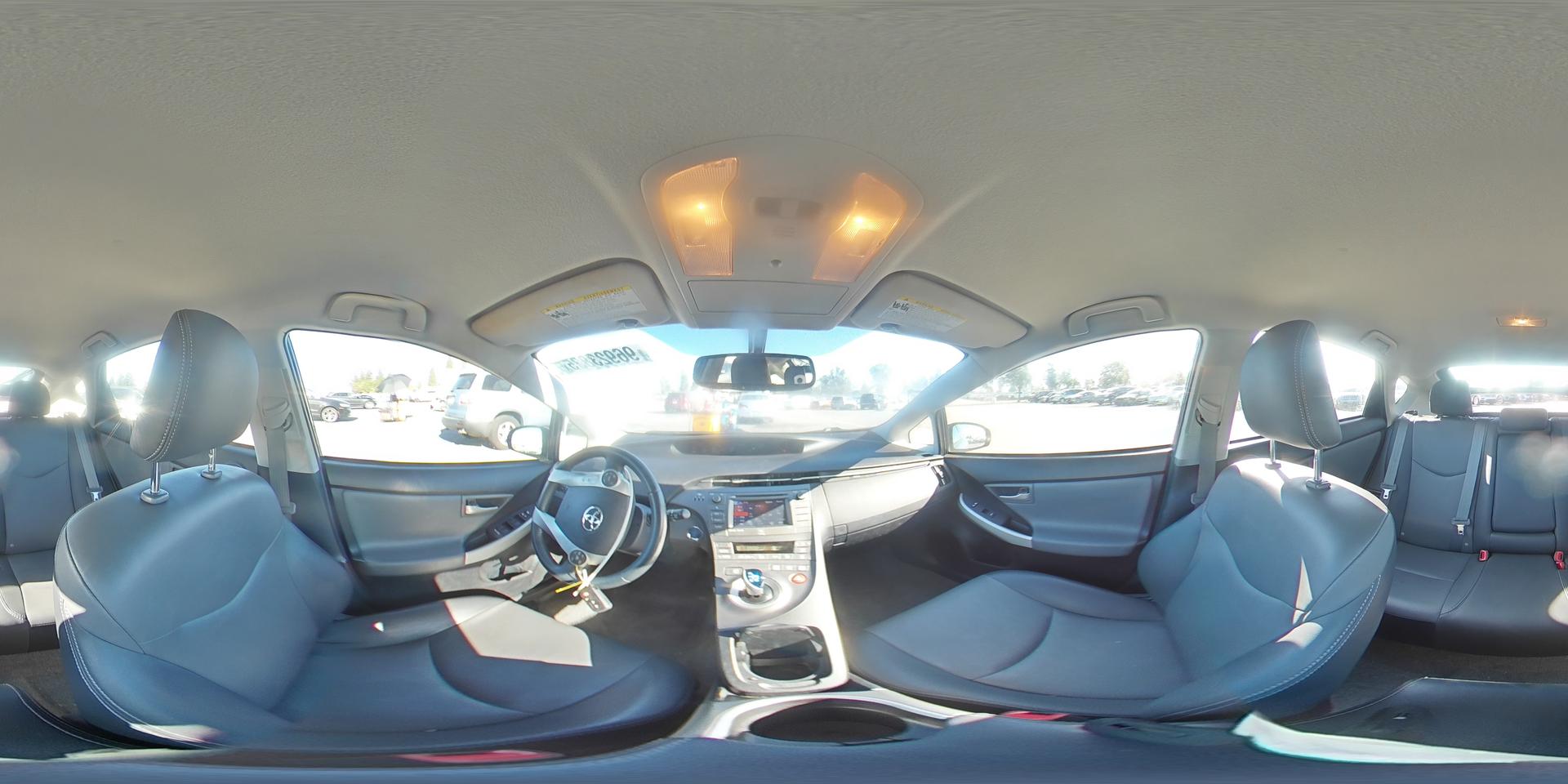 2012 TOYOTA PRIUS