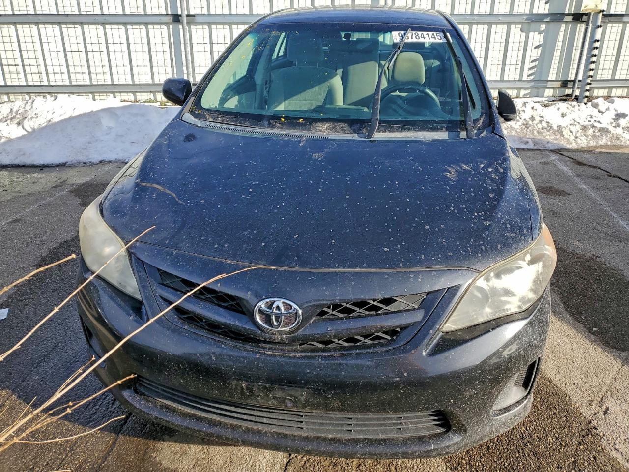 2011 TOYOTA COROLLA