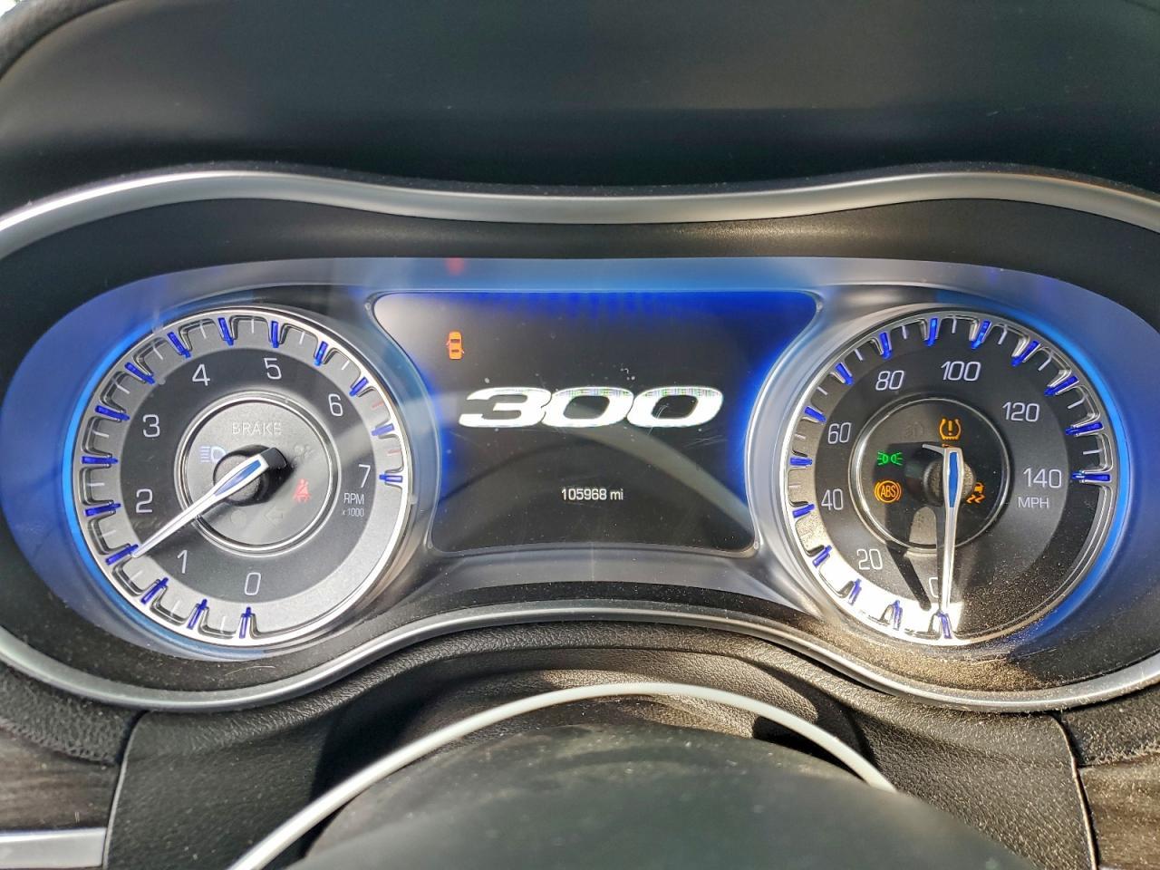 2016 CHRYSLER 300