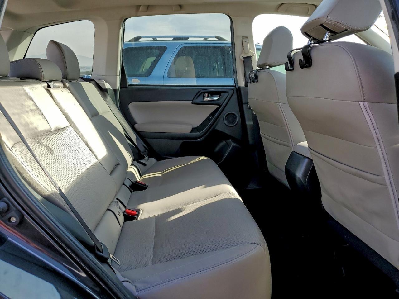 2017 SUBARU FORESTER