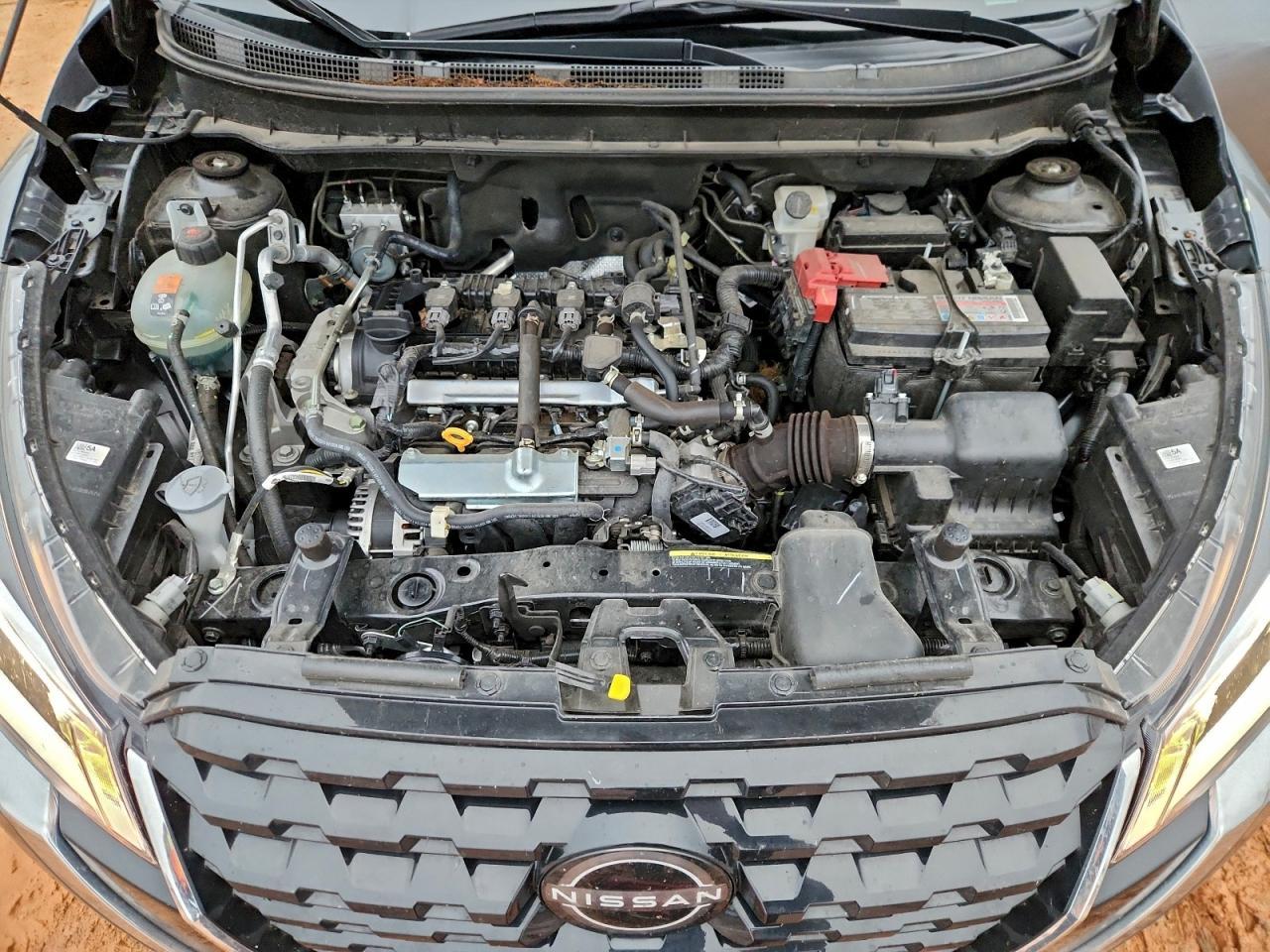 2024 NISSAN KICKS