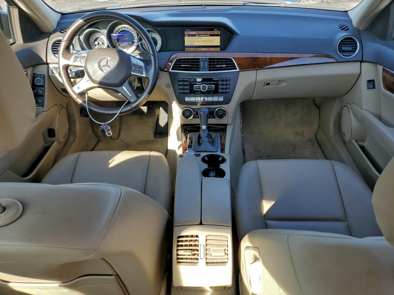 2012 MERCEDES-BENZ C-CLASS