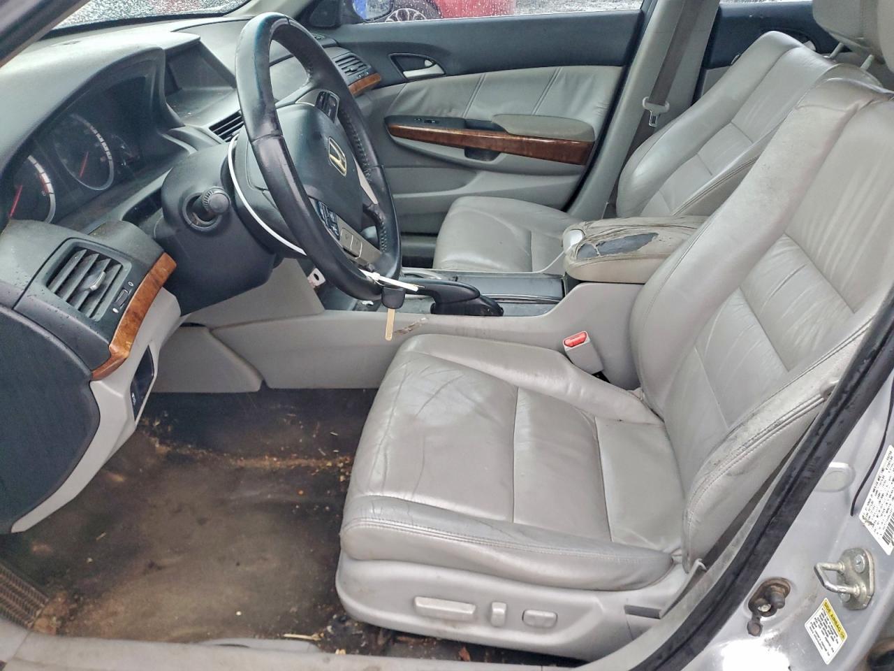 2011 HONDA ACCORD