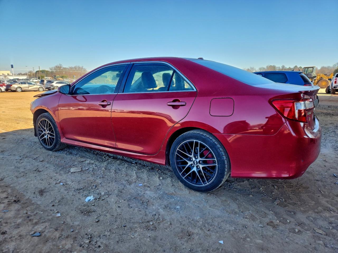 2014 TOYOTA CAMRY