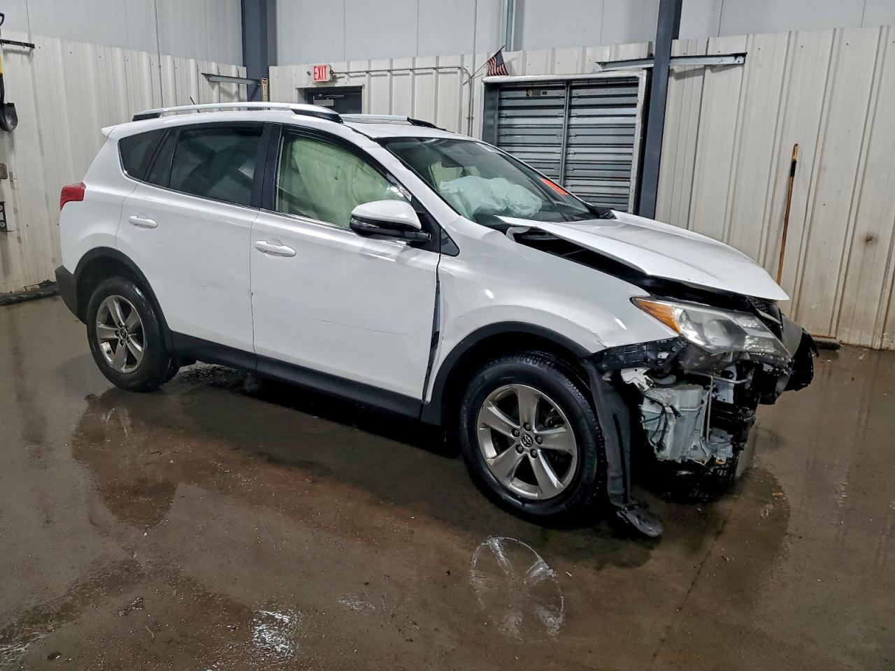 2015 TOYOTA RAV4