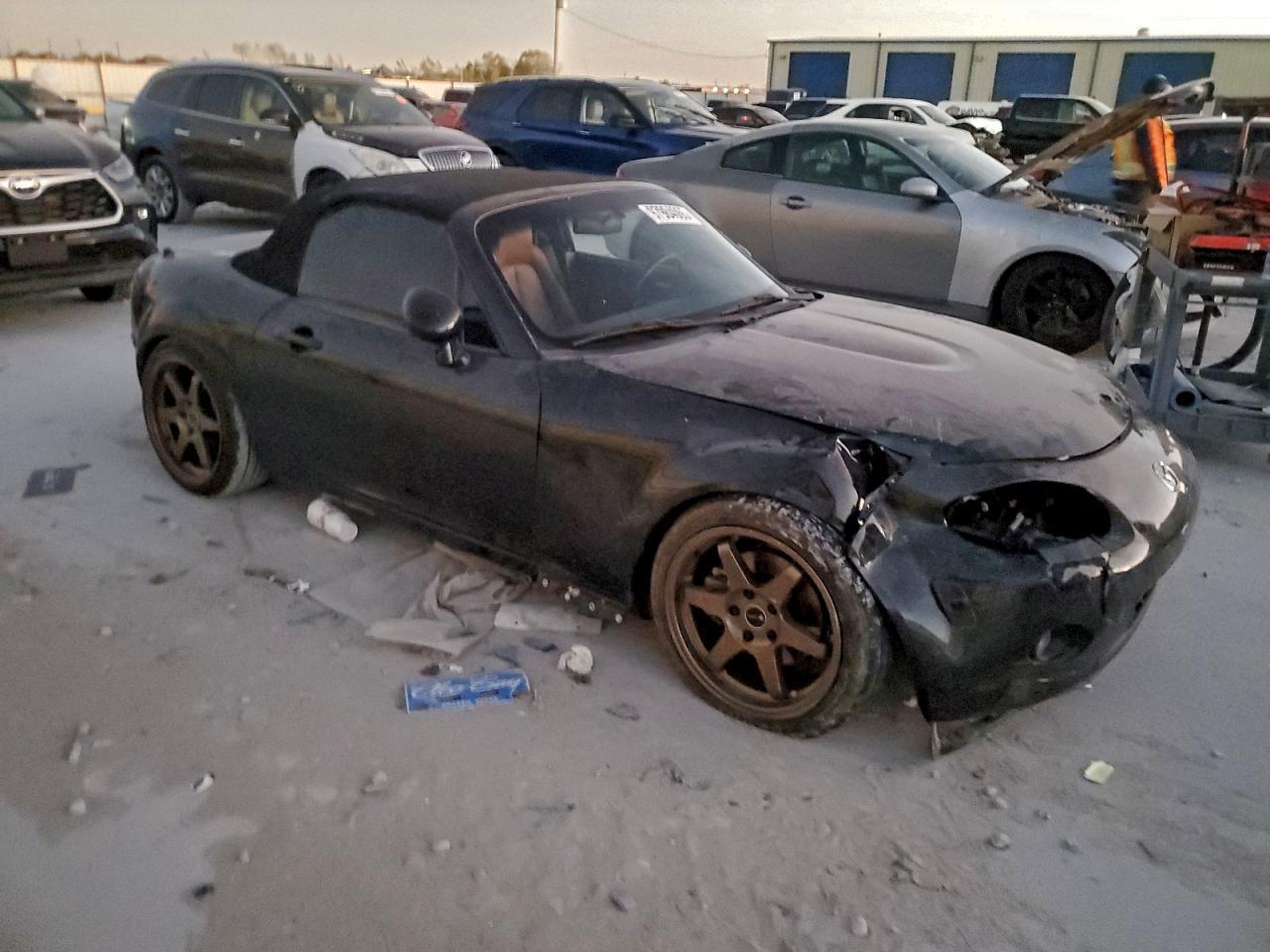 2006 MAZDA MX-5 Miata