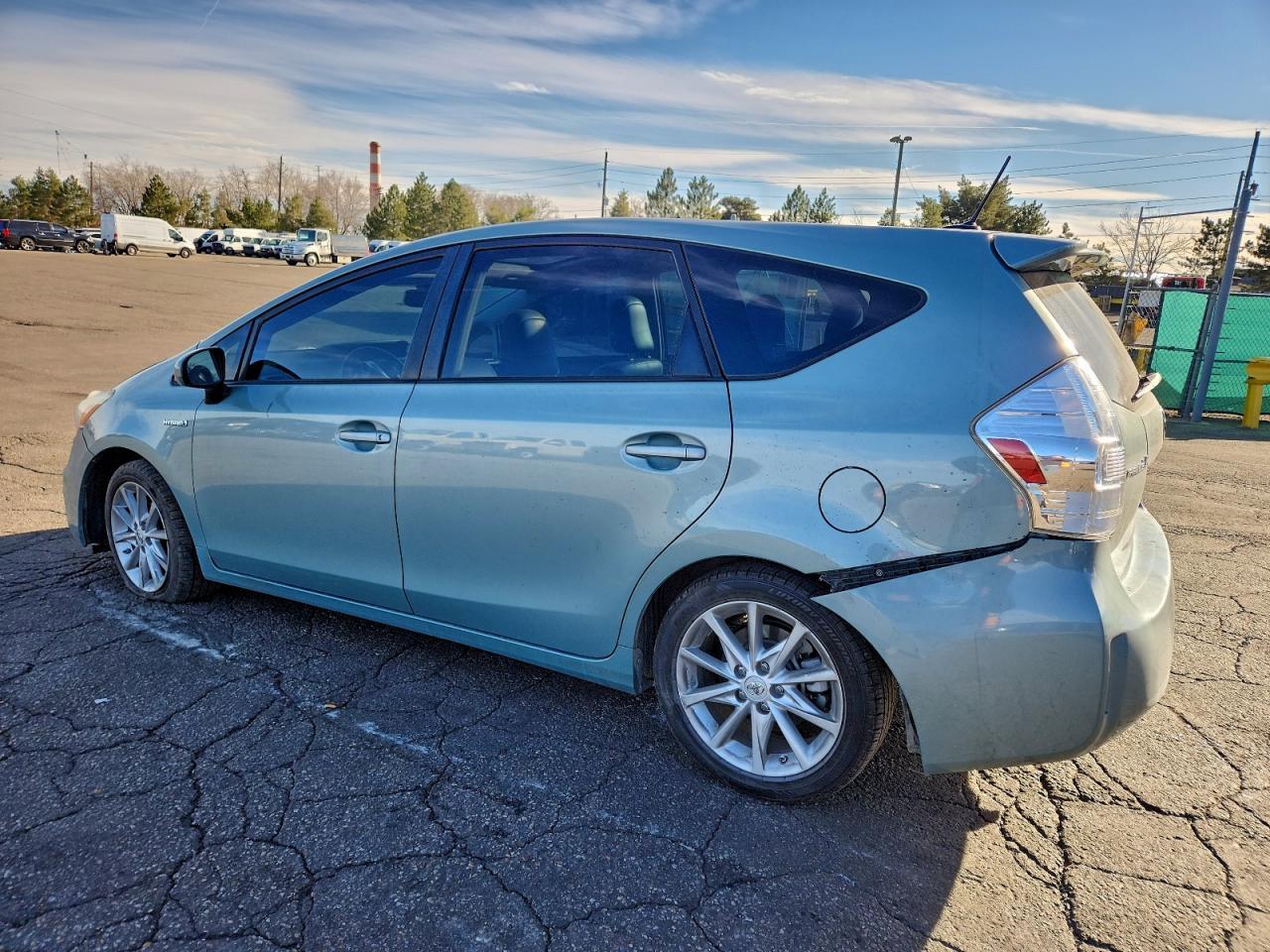 2013 TOYOTA PRIUS V