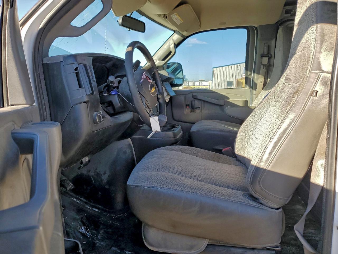 2016 CHEVROLET EXPRESS 2500