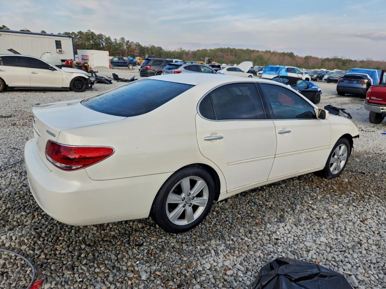 2005 LEXUS ES 330
