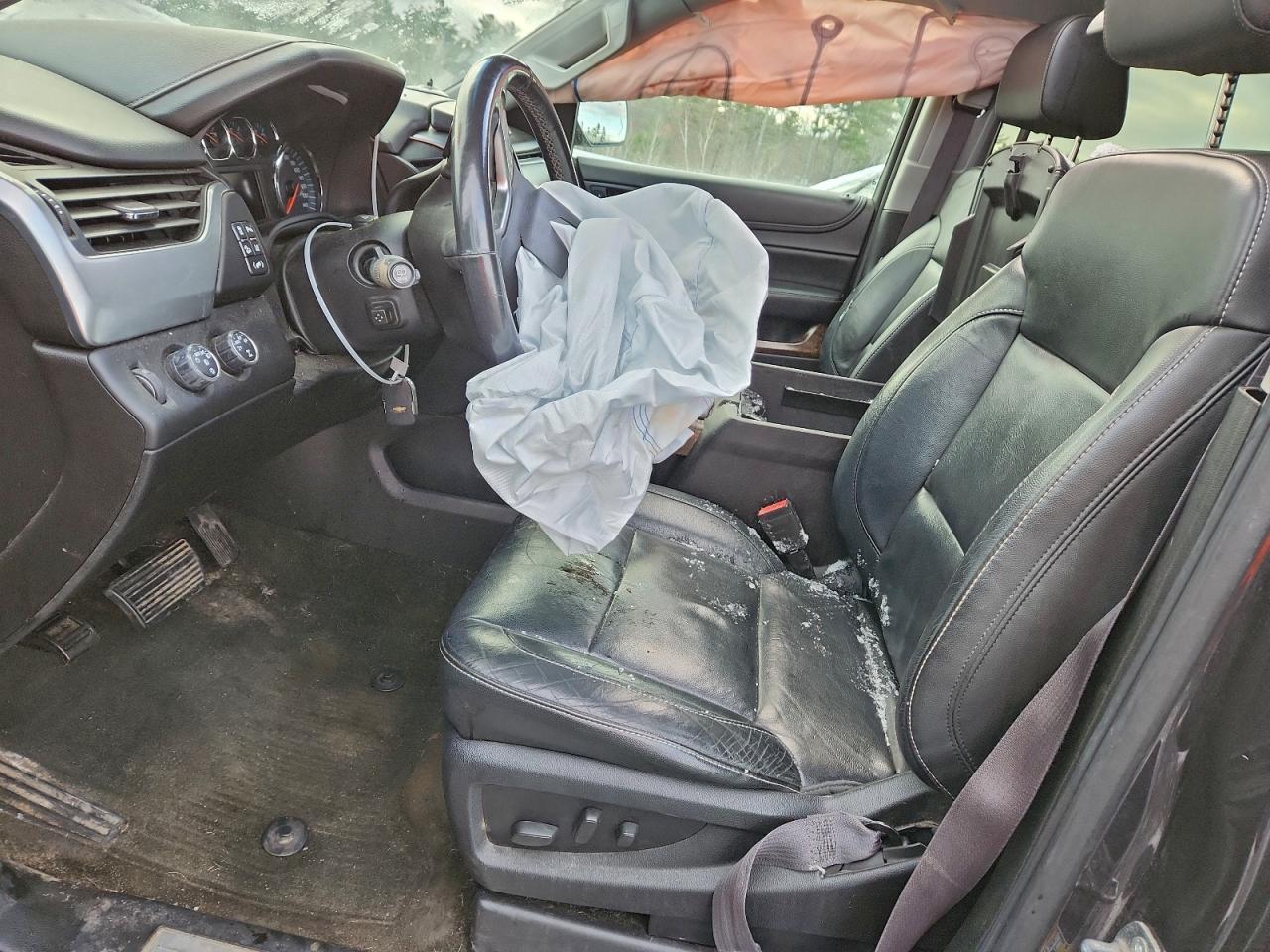 2015 CHEVROLET Suburban
