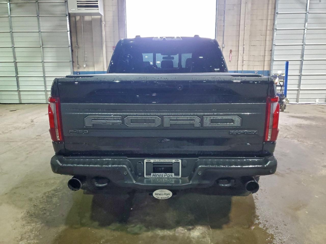 2025 FORD F-150 Lightning
