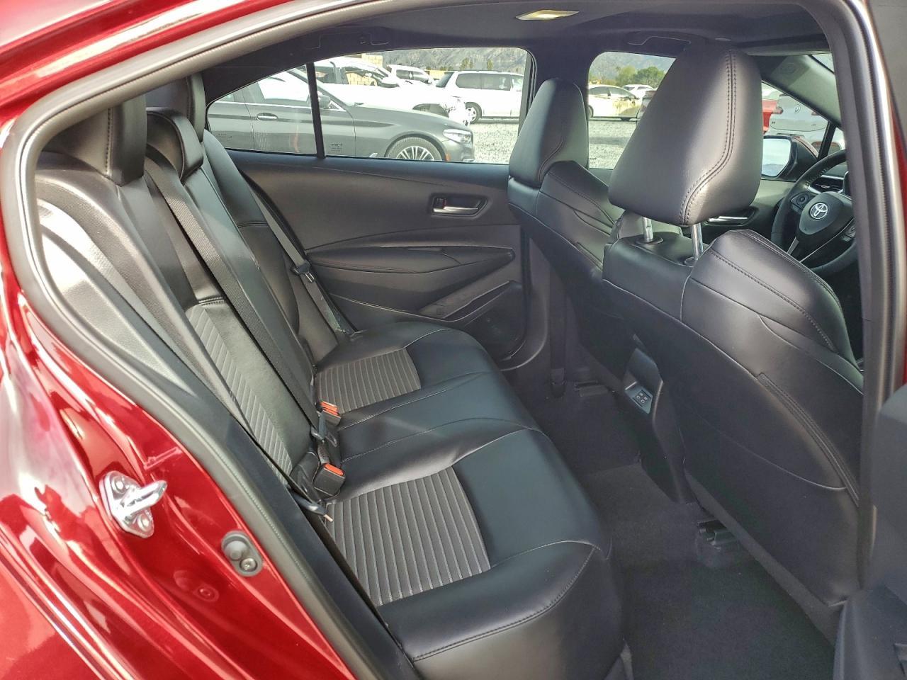 2025 TOYOTA COROLLA