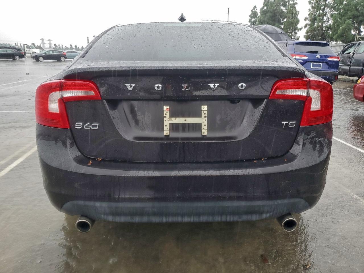 2013 VOLVO S60