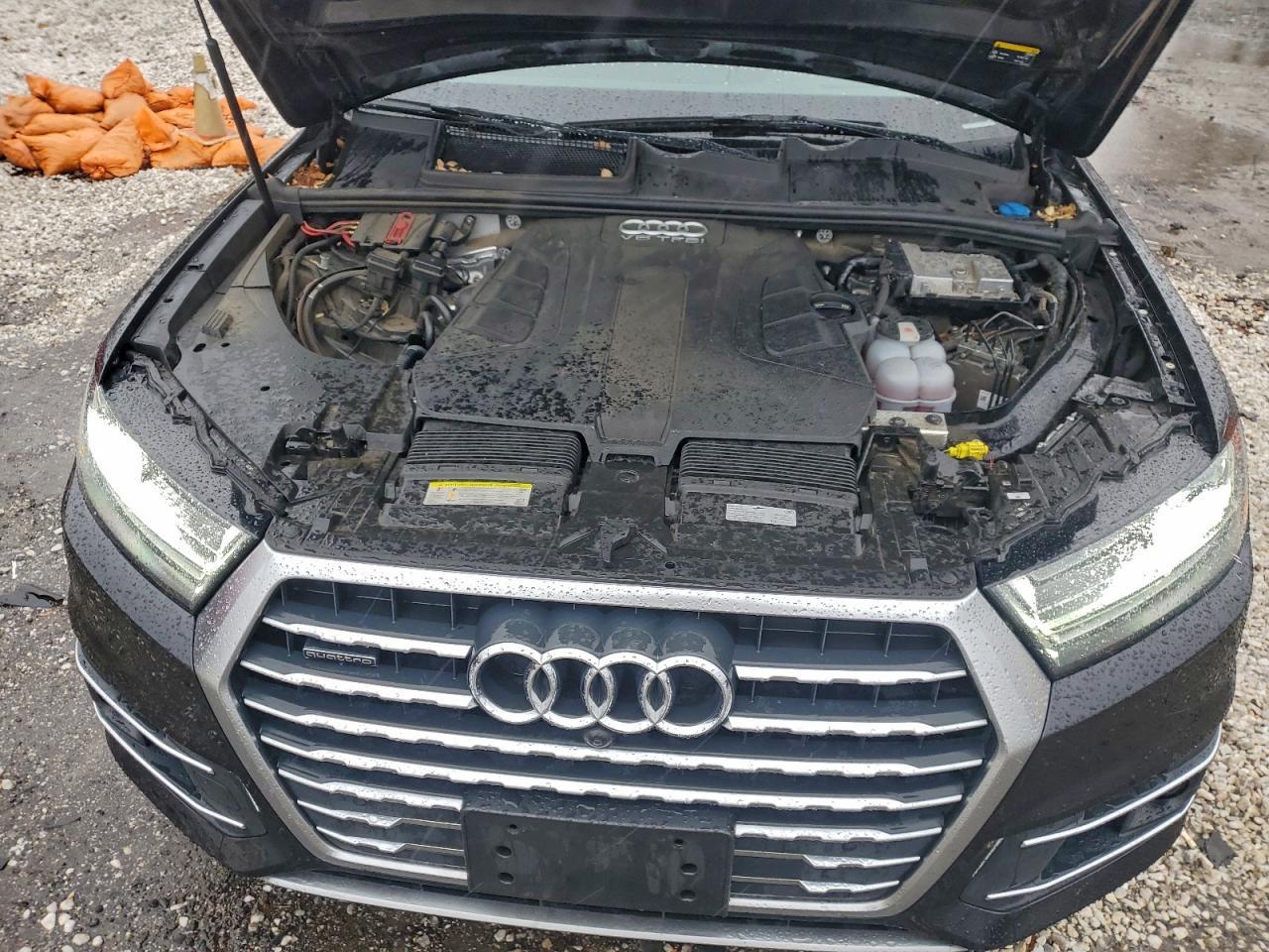 2018 AUDI Q7