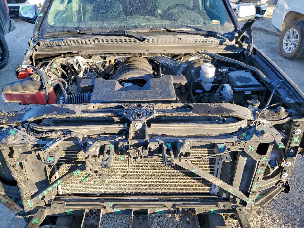 2016 CHEVROLET Tahoe