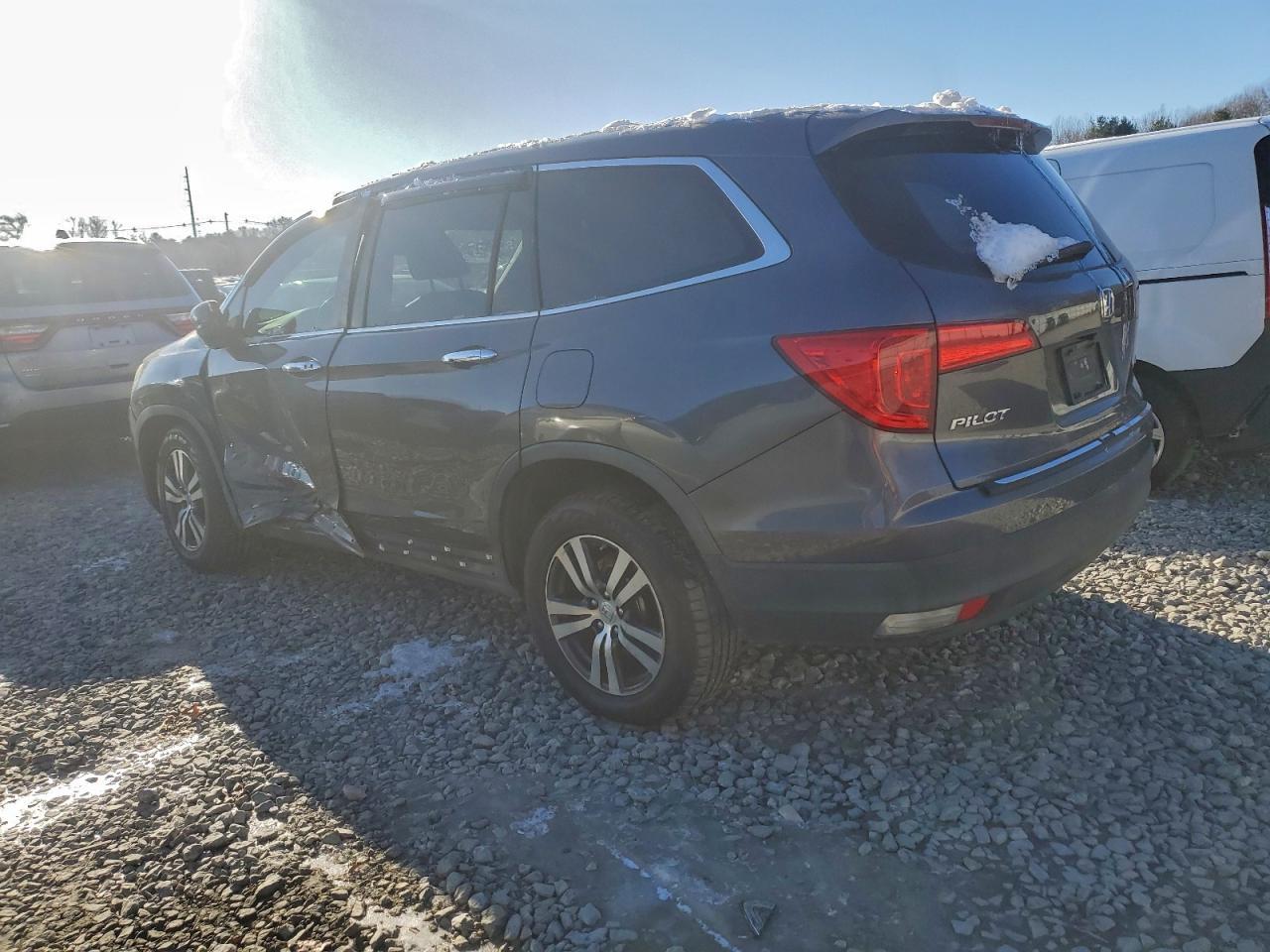 2017 HONDA PILOT
