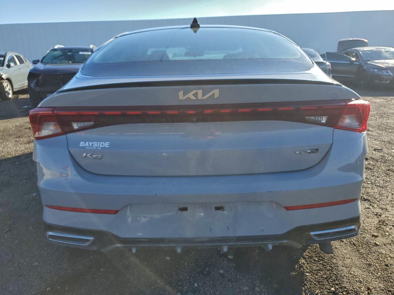 2022 KIA K5