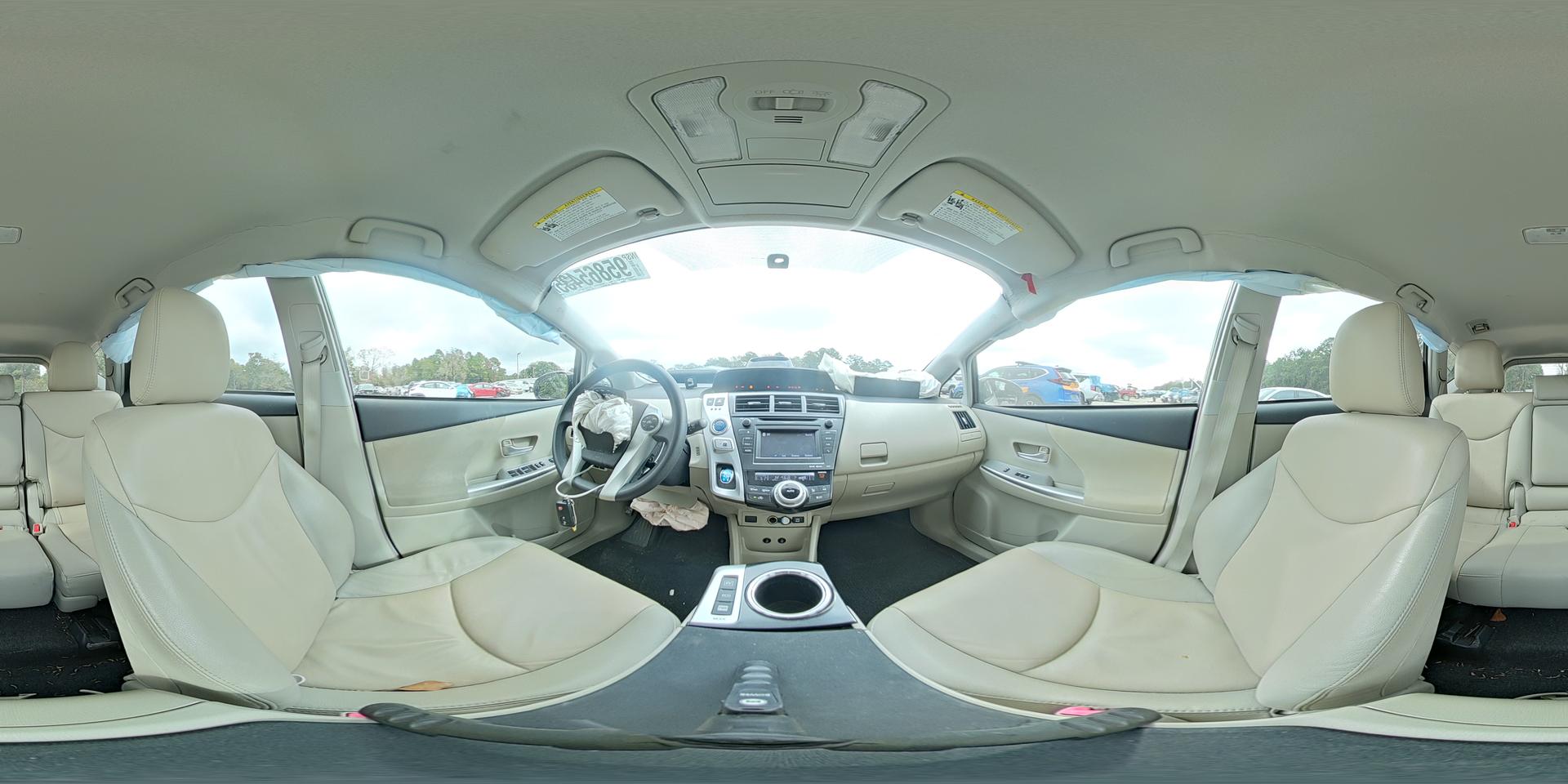 2012 TOYOTA PRIUS V