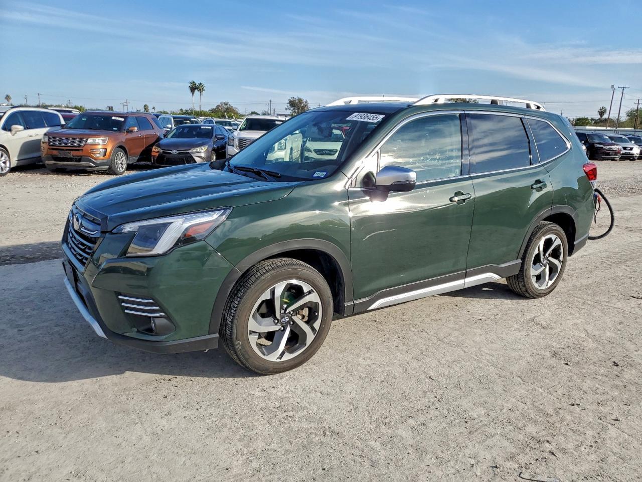 2023 SUBARU FORESTER