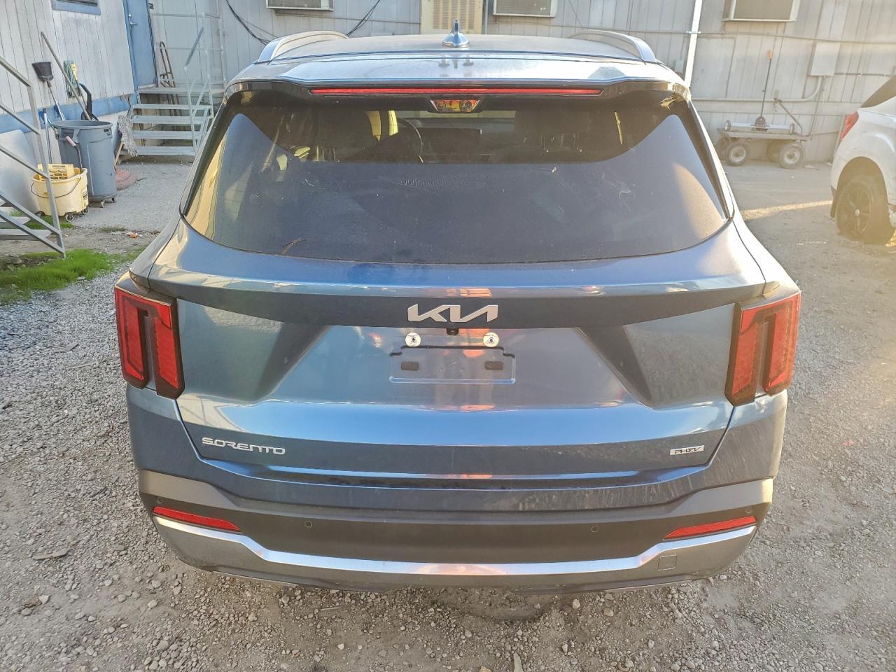 2025 KIA SORENTO