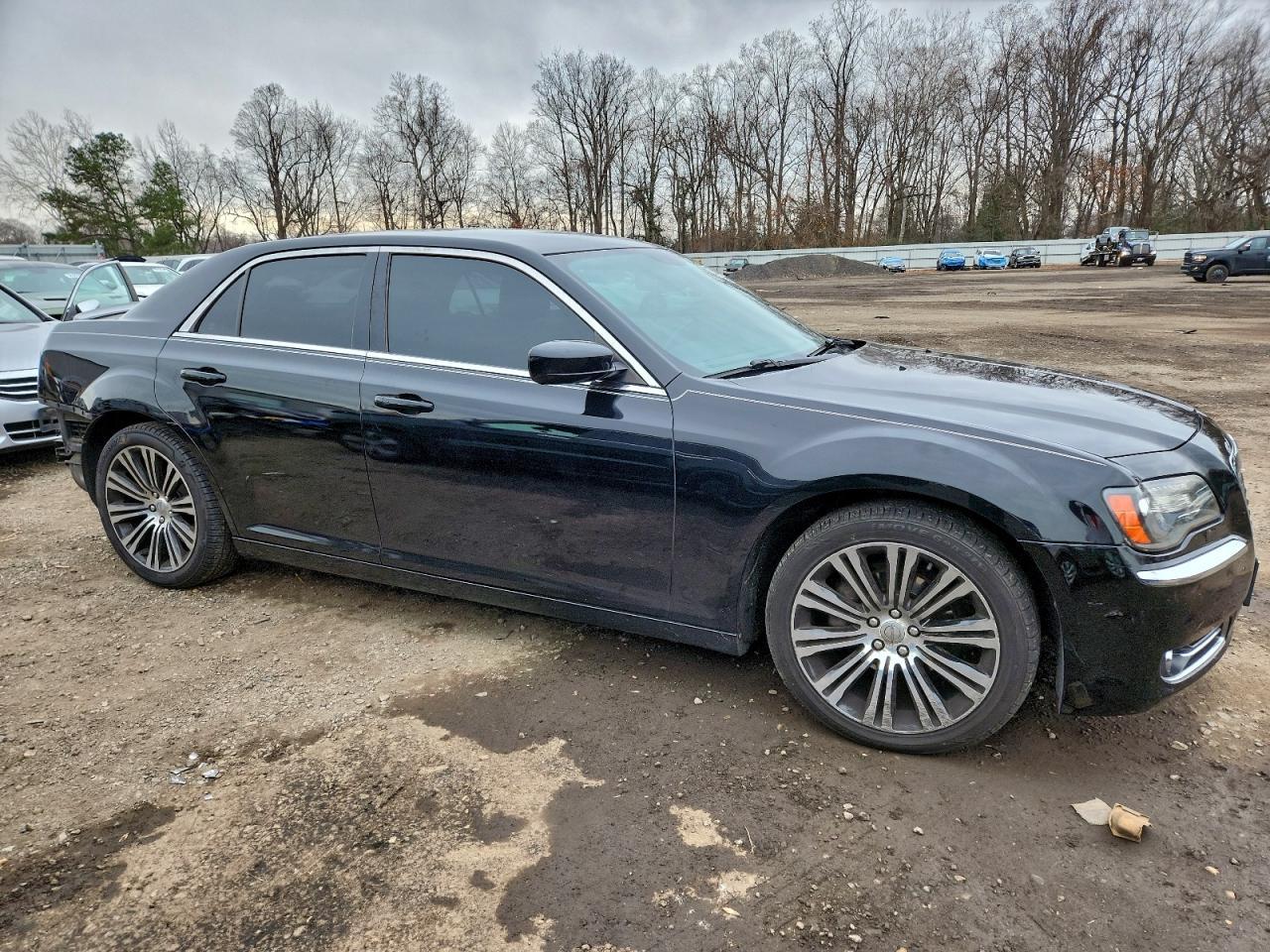 2013 CHRYSLER 300