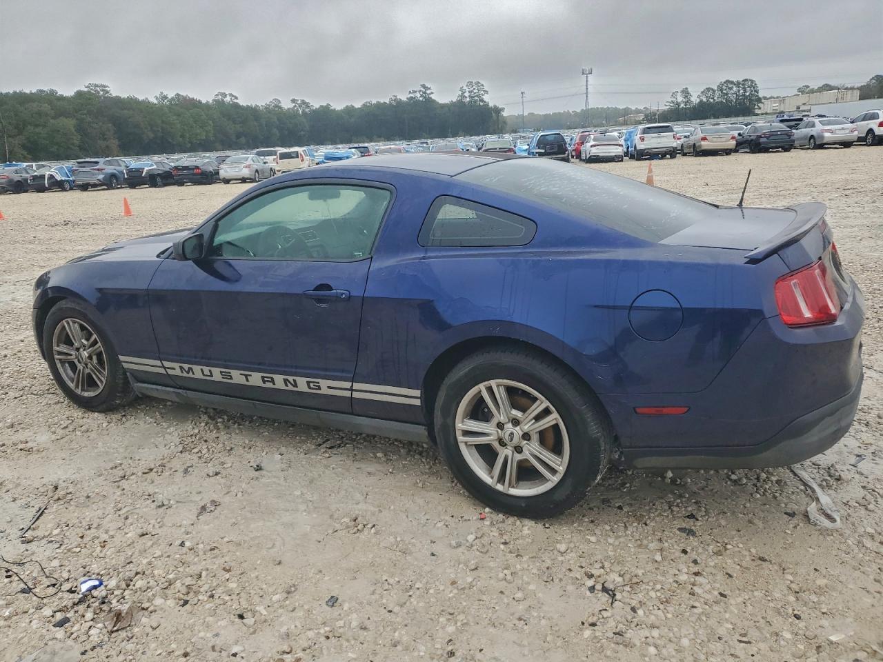 2010 FORD MUSTANG