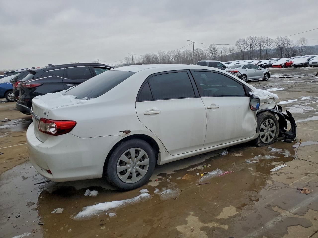 2011 TOYOTA COROLLA