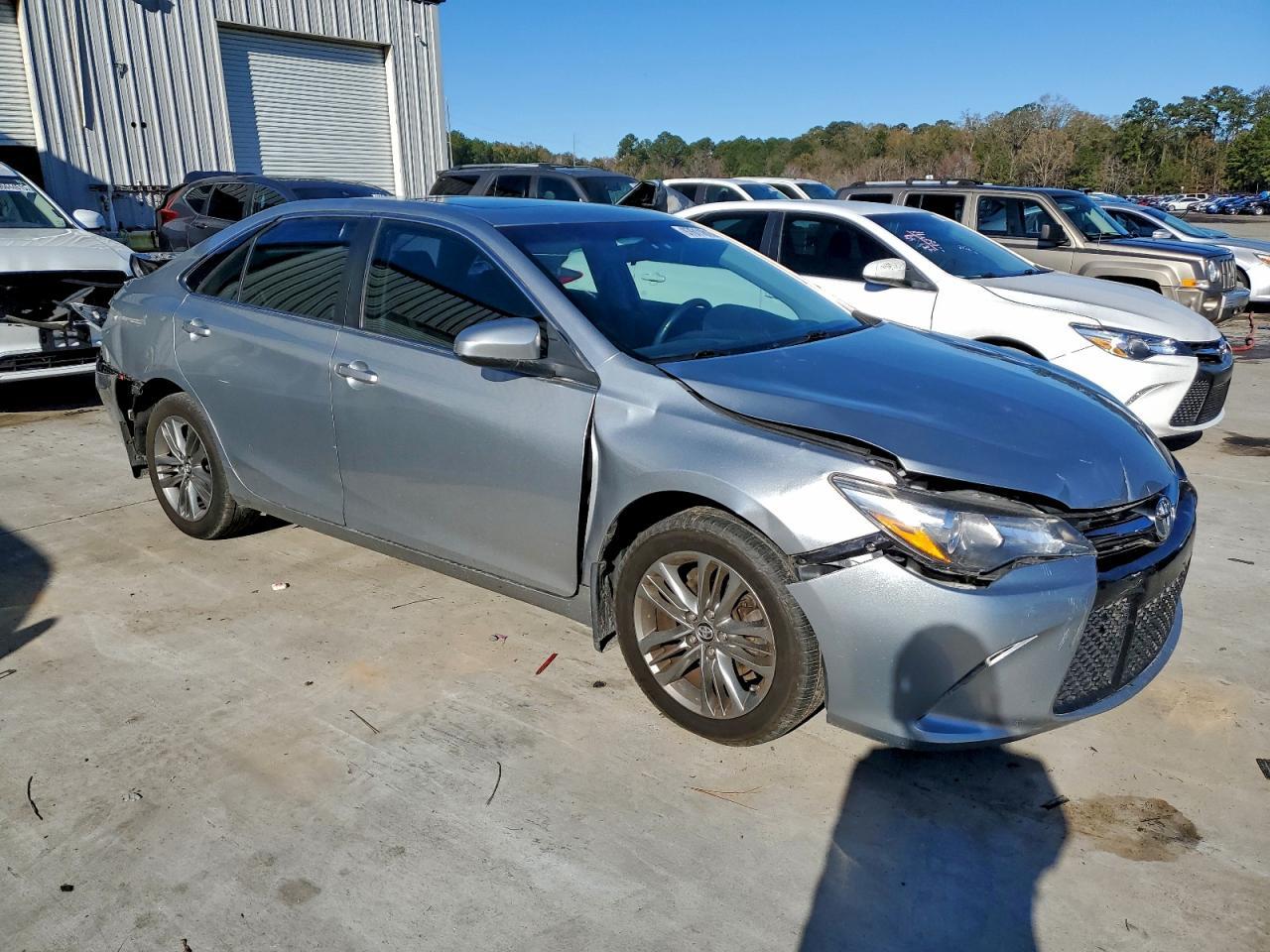 2017 TOYOTA CAMRY