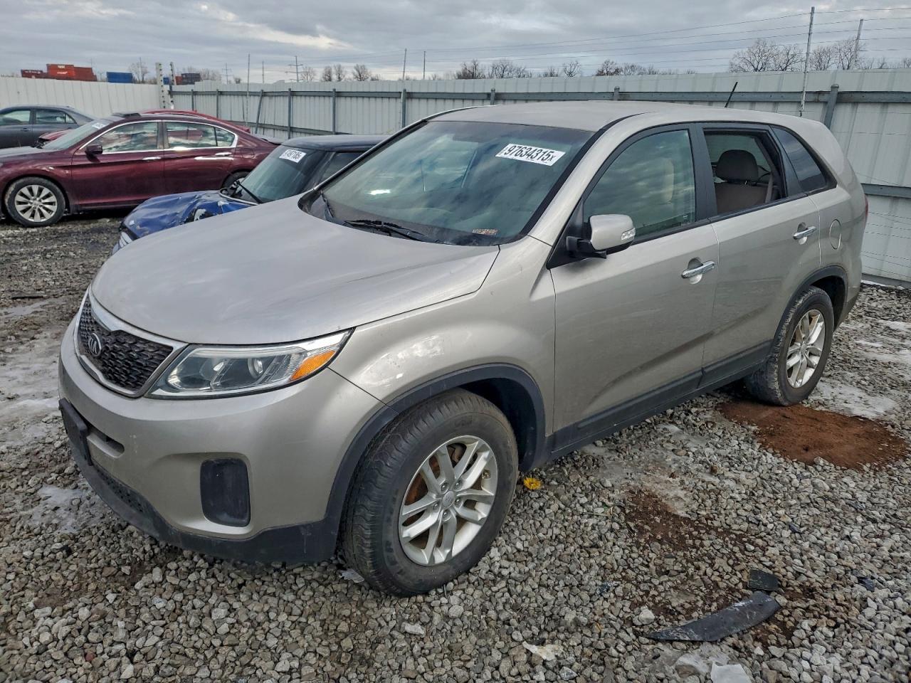2015 KIA SORENTO
